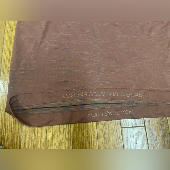 Lululemon Swiftly Tech Racerback Tank 2.0 Race L
Chroma Check Ancient Copper 12 - Picture 5 of 6